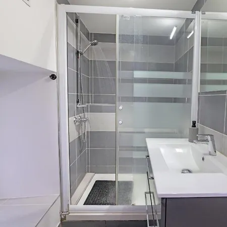 Les Duplex Du Puy & Etape Compostelle Centre-ville Le Puy-en-Velay